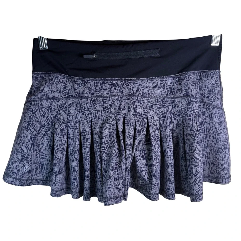 Lululemon Circuit Breaker Skirt II Women 6 Gray Dotted Pleated Tennis Pickleball